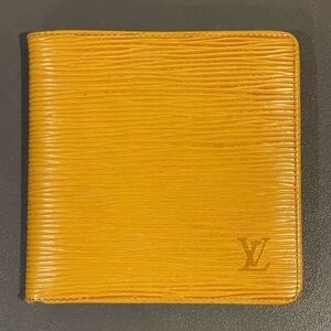 Authentic Louis Vuitton Epi Leather Men’s Wallet